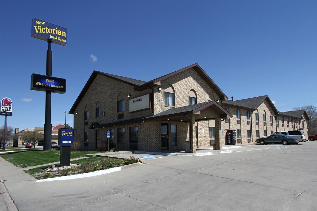 New Victorian Inn & Suites Kearney Exterior foto